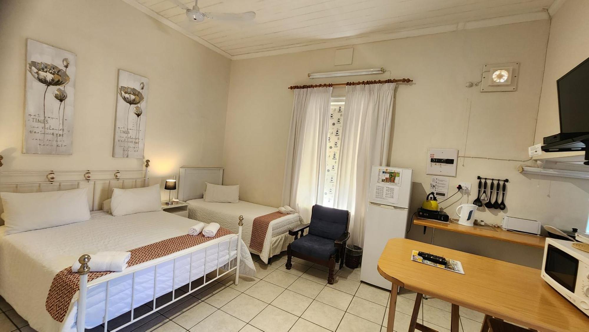 Country Village Graaff-Reinet Eksteriør bilde