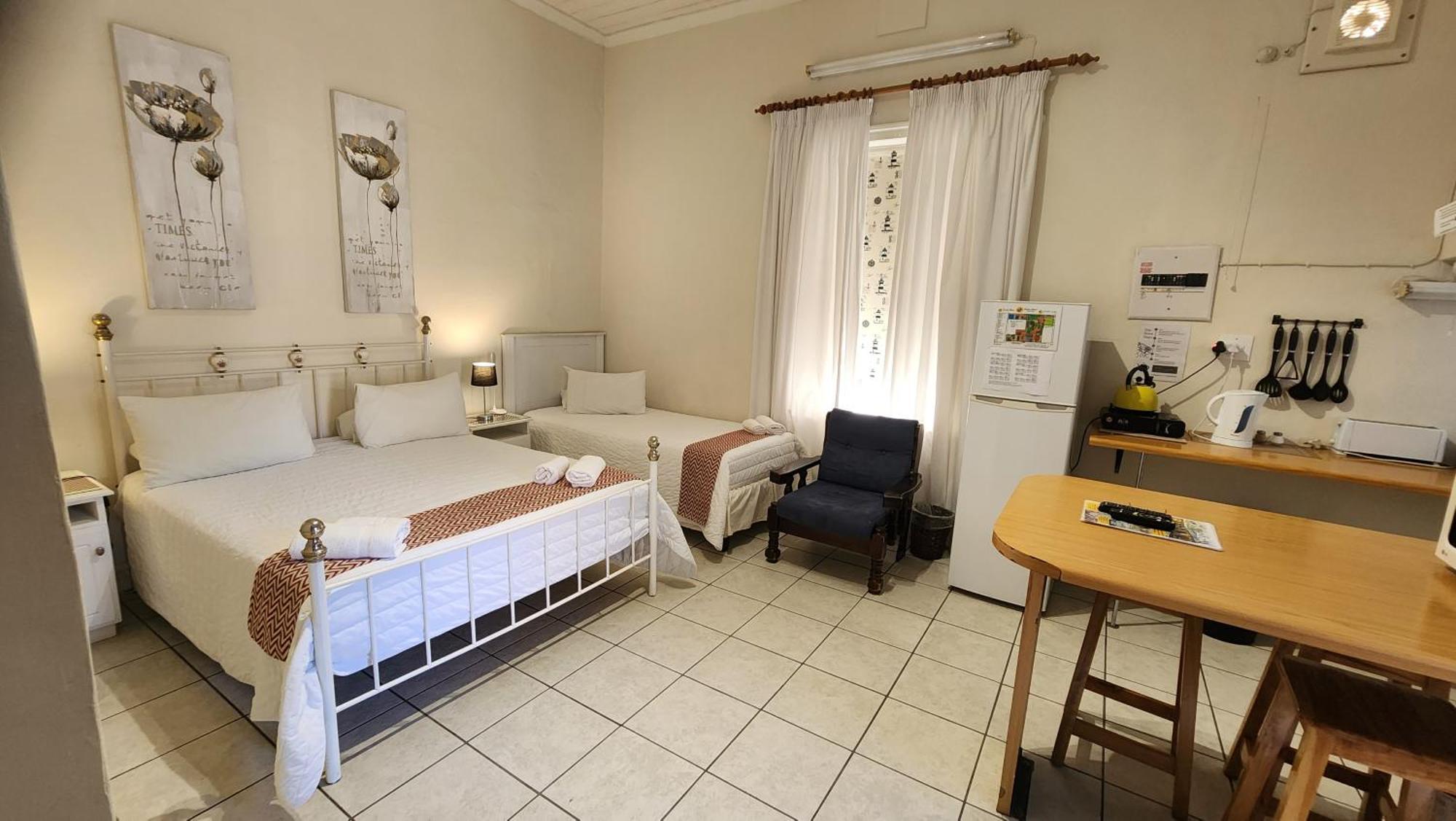 Country Village Graaff-Reinet Eksteriør bilde