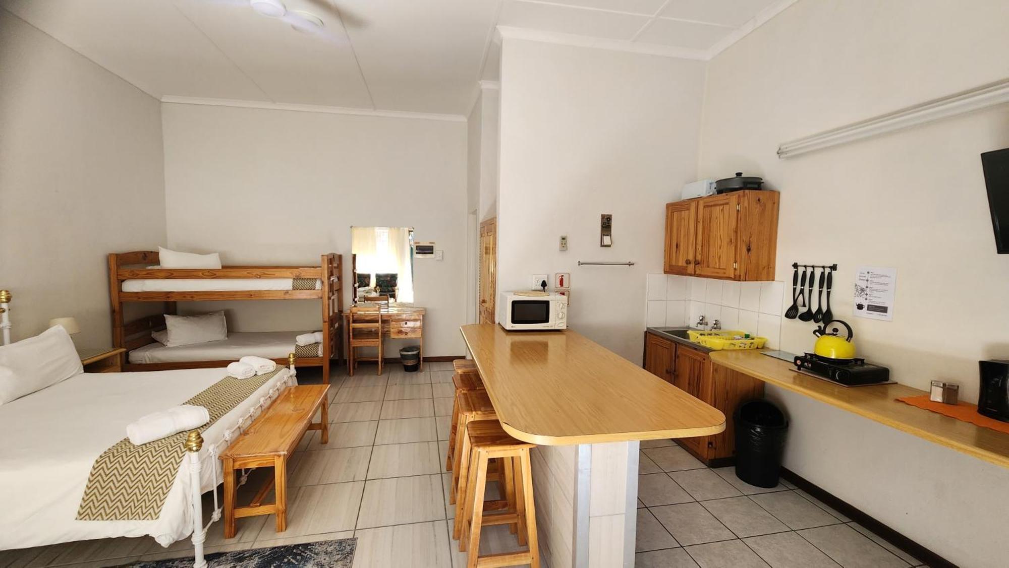 Country Village Graaff-Reinet Eksteriør bilde